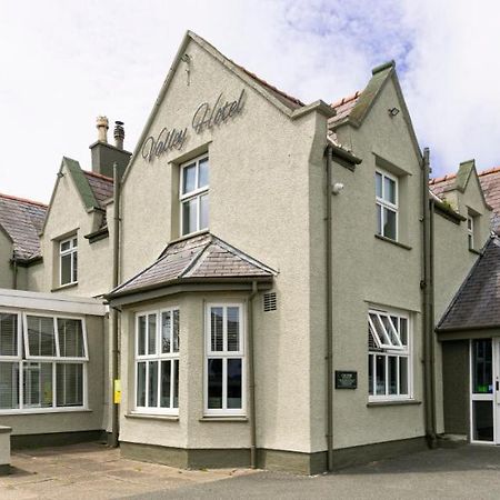 The Valley Hotel, Anglesey Экстерьер фото