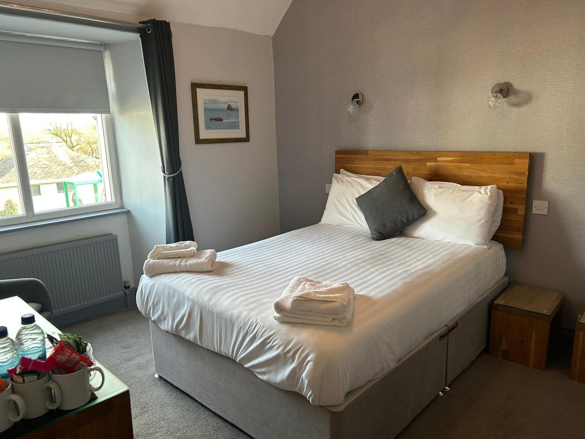 The Valley Hotel, Anglesey Экстерьер фото